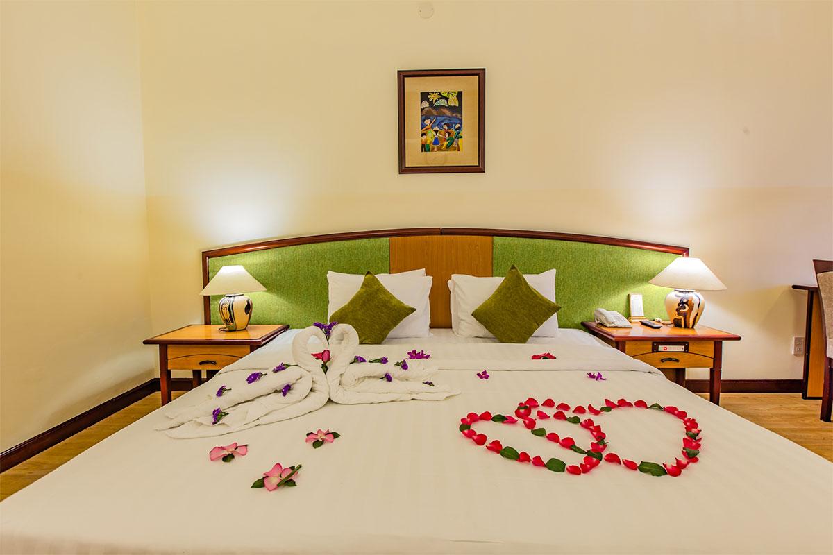 Yasaka Saigon Nha Trang Hotel & Spa Exterior foto
